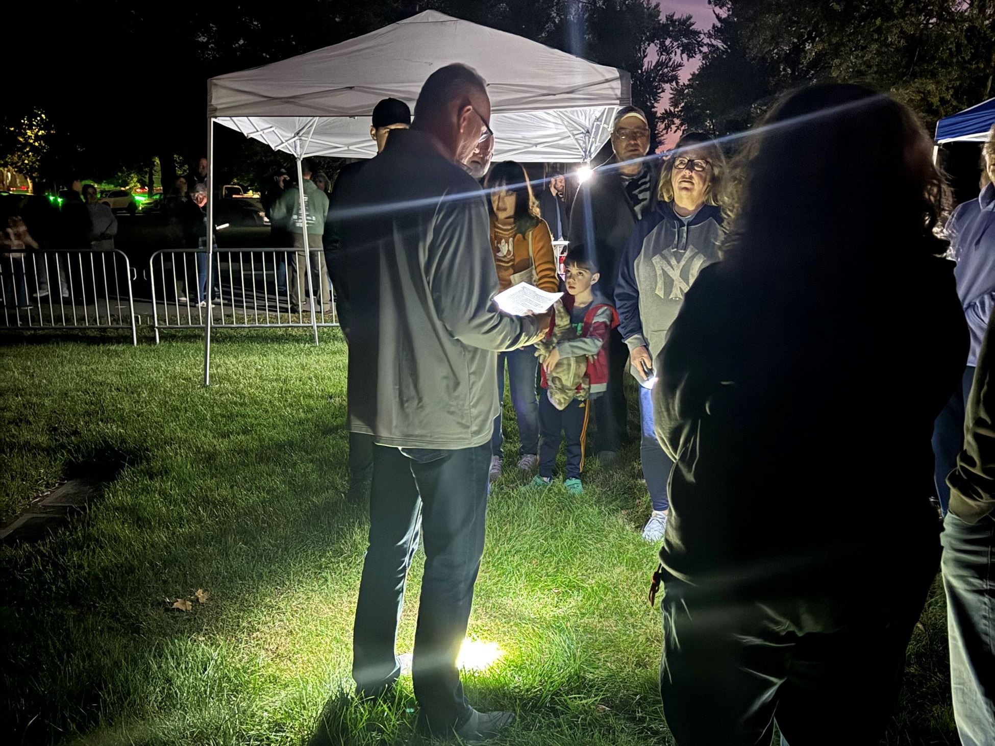 Guide speaking to guests at Cemetery Walk