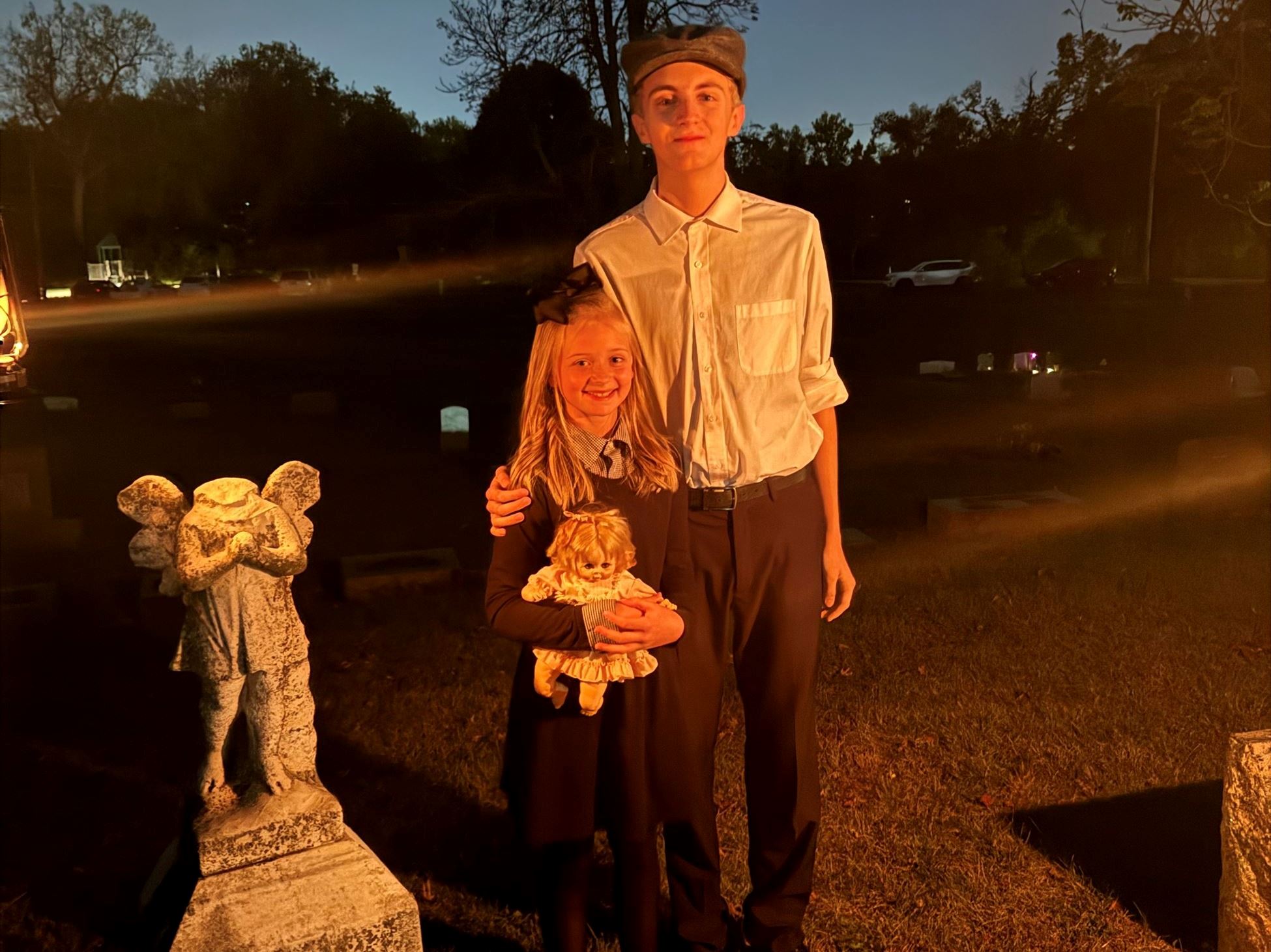 Young reenactors in Riverside Cemetery for the event 